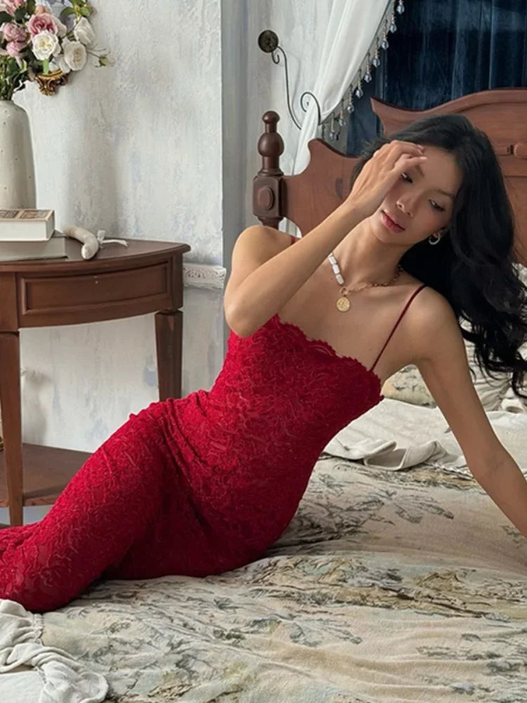 Nerissa | Bröllop och Festklänning Röd Spetsklänning Vintage 5