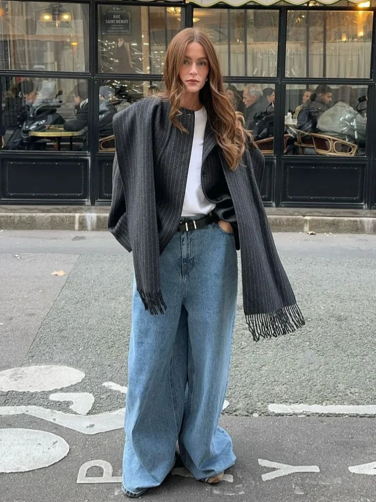 Dulcinia | Chic Randig Ullsjal – Med Tofsar För Värme Och Stil 3