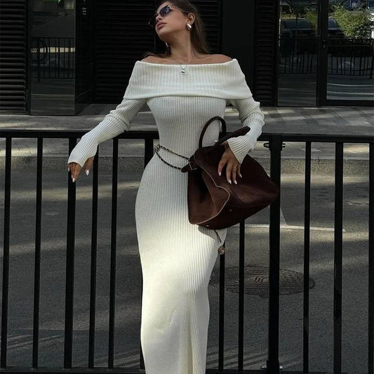 Julienne | Elegant En-Axel Maxiklänning Dam – Tidlös Stil 1