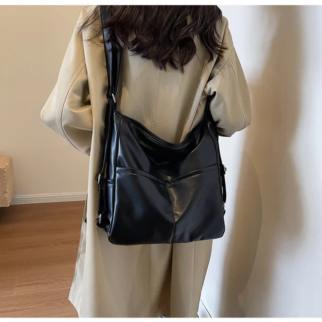 Karen | Konvertibel Axelväska Dam – Veganskt Läder med Justerbara Remmar 11