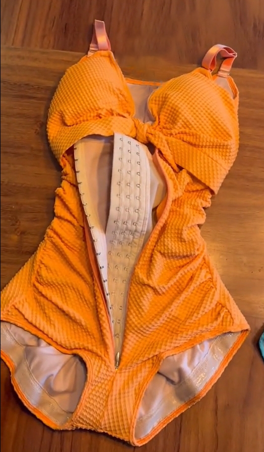 Alice | Shaping Baddräkt Dam – Elegant Svart Med Knutdetalj Och Magskontroll 20