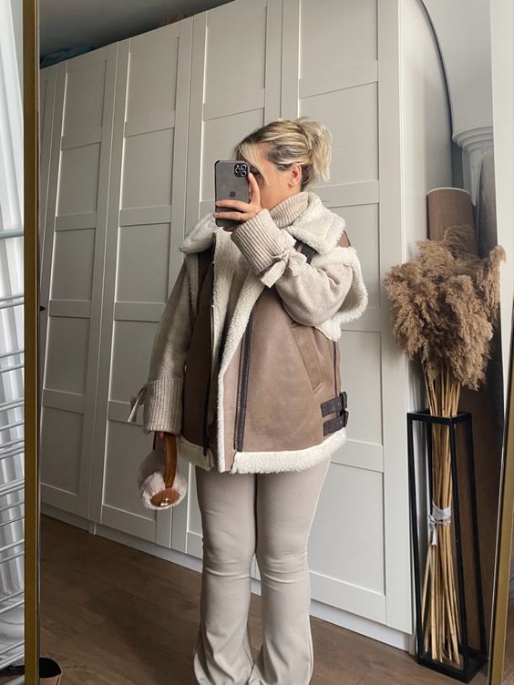 Fatima | Elegant Suede Body Warmer – För Stil Och Komfort 16