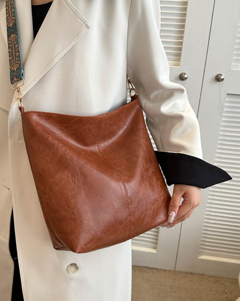 Lotte | Dam Retro Axelväska – Tidlös Elegans och Rymlig Funktionalitet 4