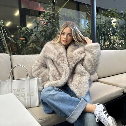 Macy | Elegant Faux Pälsrock – För Stil Och Värme 1