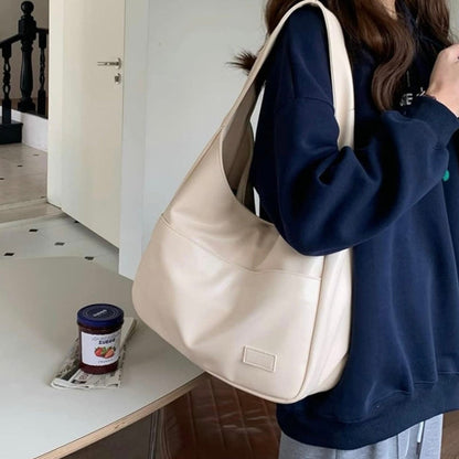 Amalia | Elegant Axelväska Dam – Vegan Läder Med Rymlig Interiör 7