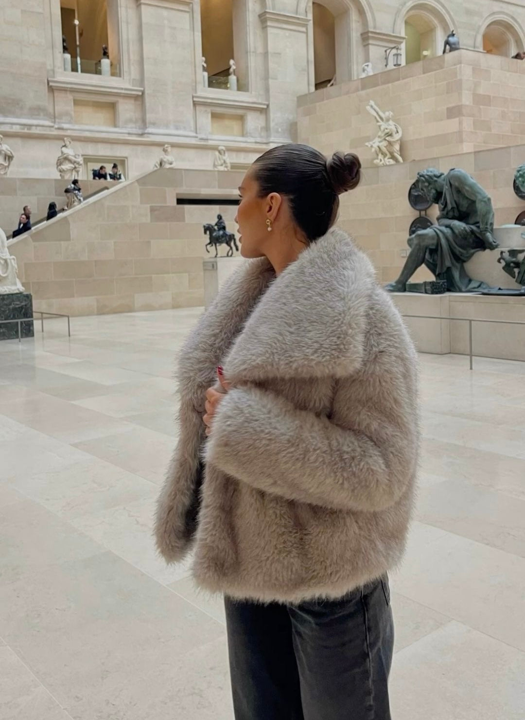 Macy | Elegant Faux Pälsrock – För Stil Och Värme 6