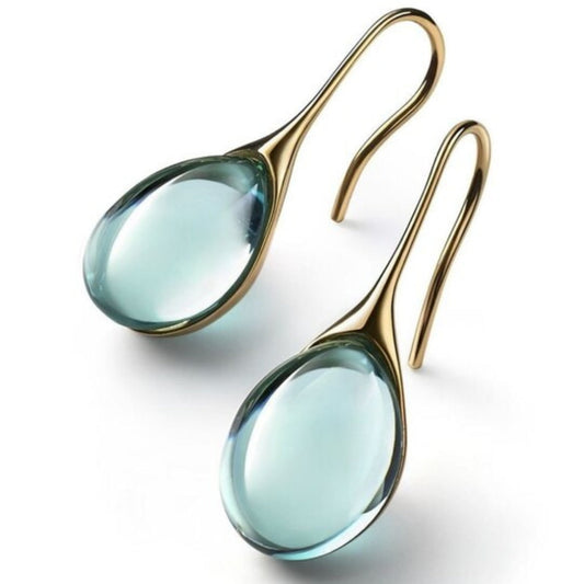 Kristina | Eleganta Guld och Silver Örhängen med Delikat Kristalldroppdesign-1