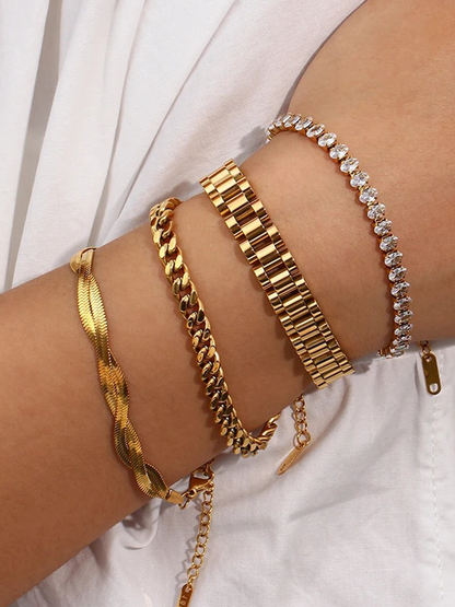 Norah | Elegant Tennisarmband – Ovala Stenar i Guld 2