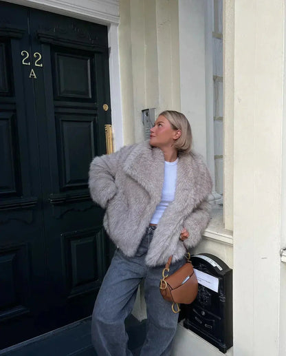 Macy | Elegant Faux Pälsrock – För Stil Och Värme 10