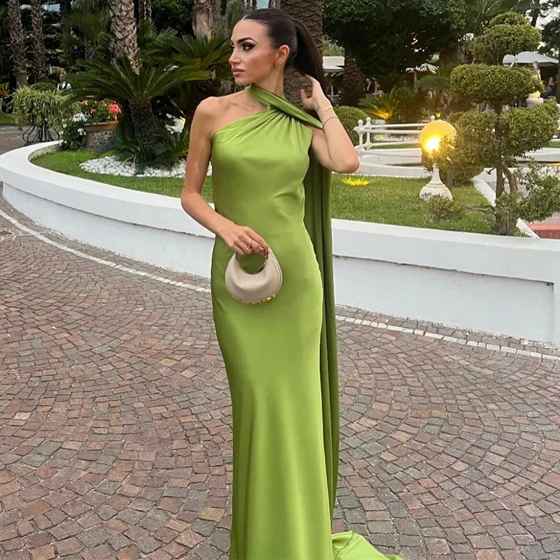 Nina | Elegant Långklänning Dam – Rygglös Design För Fest Och Bröllop 7