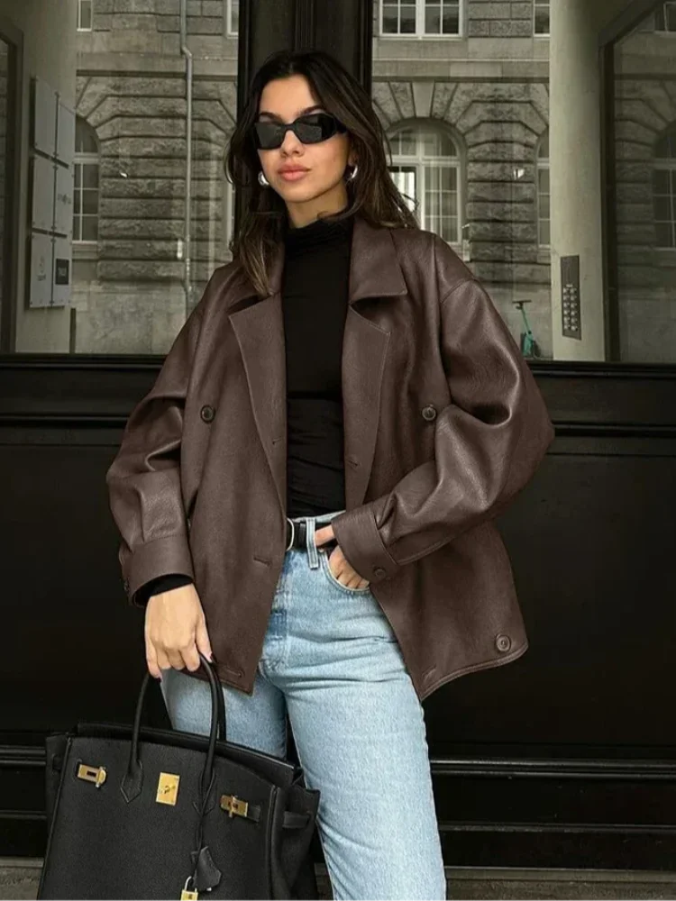 Donatella | Elegant Dubbelbröst Jacka – Vändkrage För Tidlös Stil 4