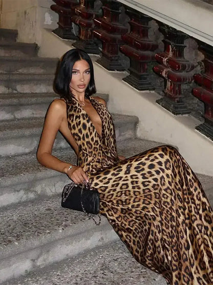Viridiana | Elegant Sommarklänning För Damer – Leopardtryck och Snörning 1