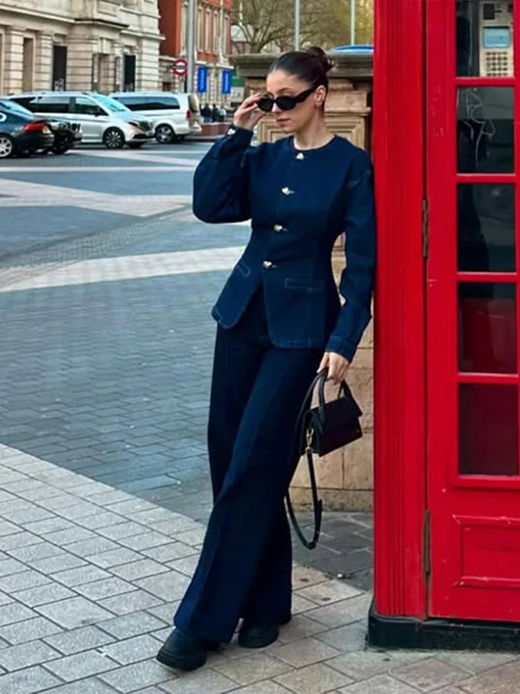 Margarette | Vintage Set med Denimjacka och Byxor för Tidlös och Elegant Stil 4