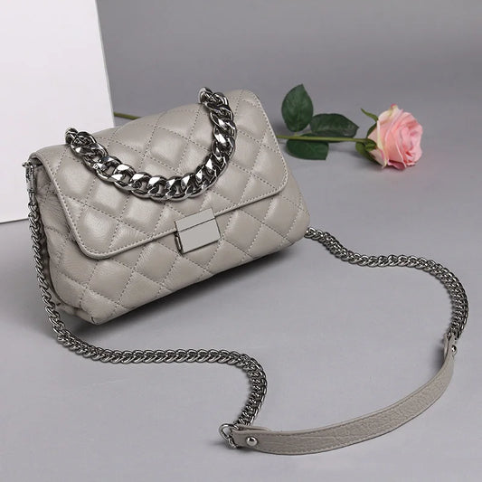Odilia | Elegant Fyrkantig Handväska – Diamantgitterdesign 1