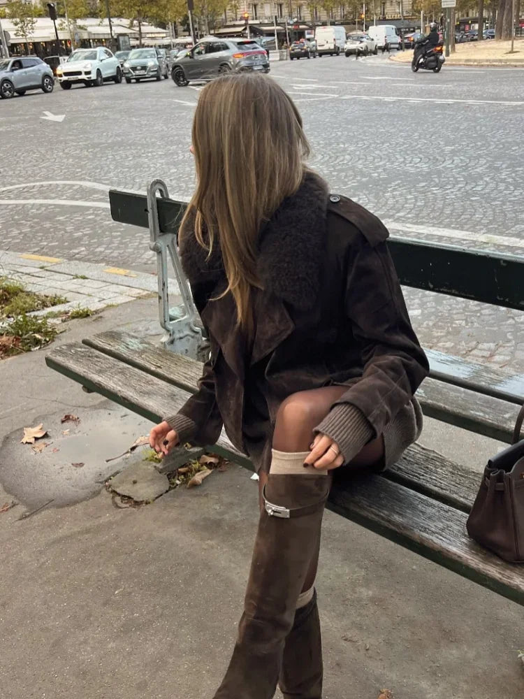 Denisse | Chic Mocka Jacka – Retro Päls Krage För Stil Och Komfort 5