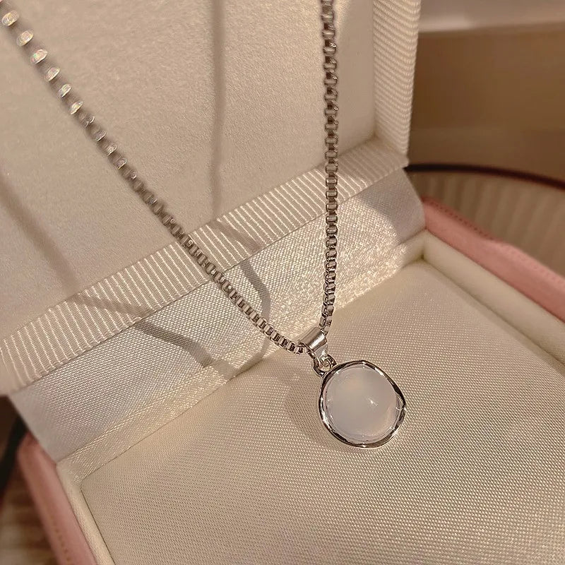 Ursa | Elegant Halsband – Akrylfjärilhänge För En Lekfull Stil 22
