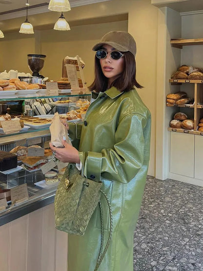Eirene | Elegant Lång Kappa – Delad För Modern Och Sofistikerad Stil 6