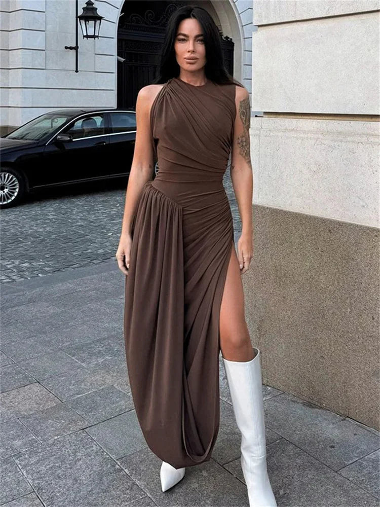 Veronique | Elegant Damklänning – Rygglös Design För Sommarens Festligheter 1