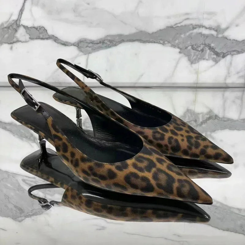Magnoly | Dam Spetsiga Leopardtryckskor – Stil Och Komfort 7