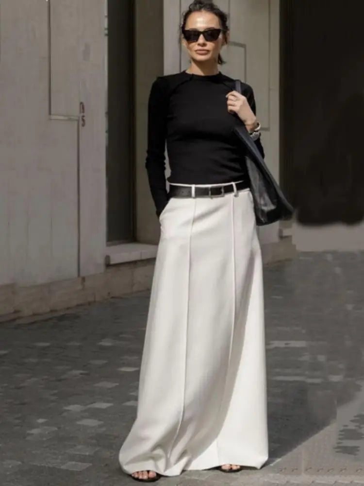 Sundari | Elegant Professionell Kjol för Kontoret – Skräddarsydd Passform 4