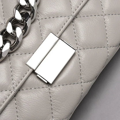 Odilia | Elegant Fyrkantig Handväska – Diamantgitterdesign 4