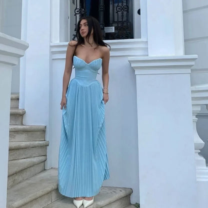 Valina | Elegant Stropplös Sommarklänning Dam För Sommardagar 3