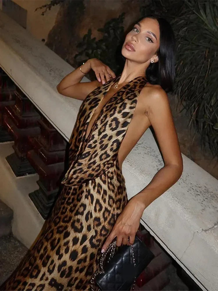 Viridiana | Elegant Sommarklänning För Damer – Leopardtryck och Snörning 5