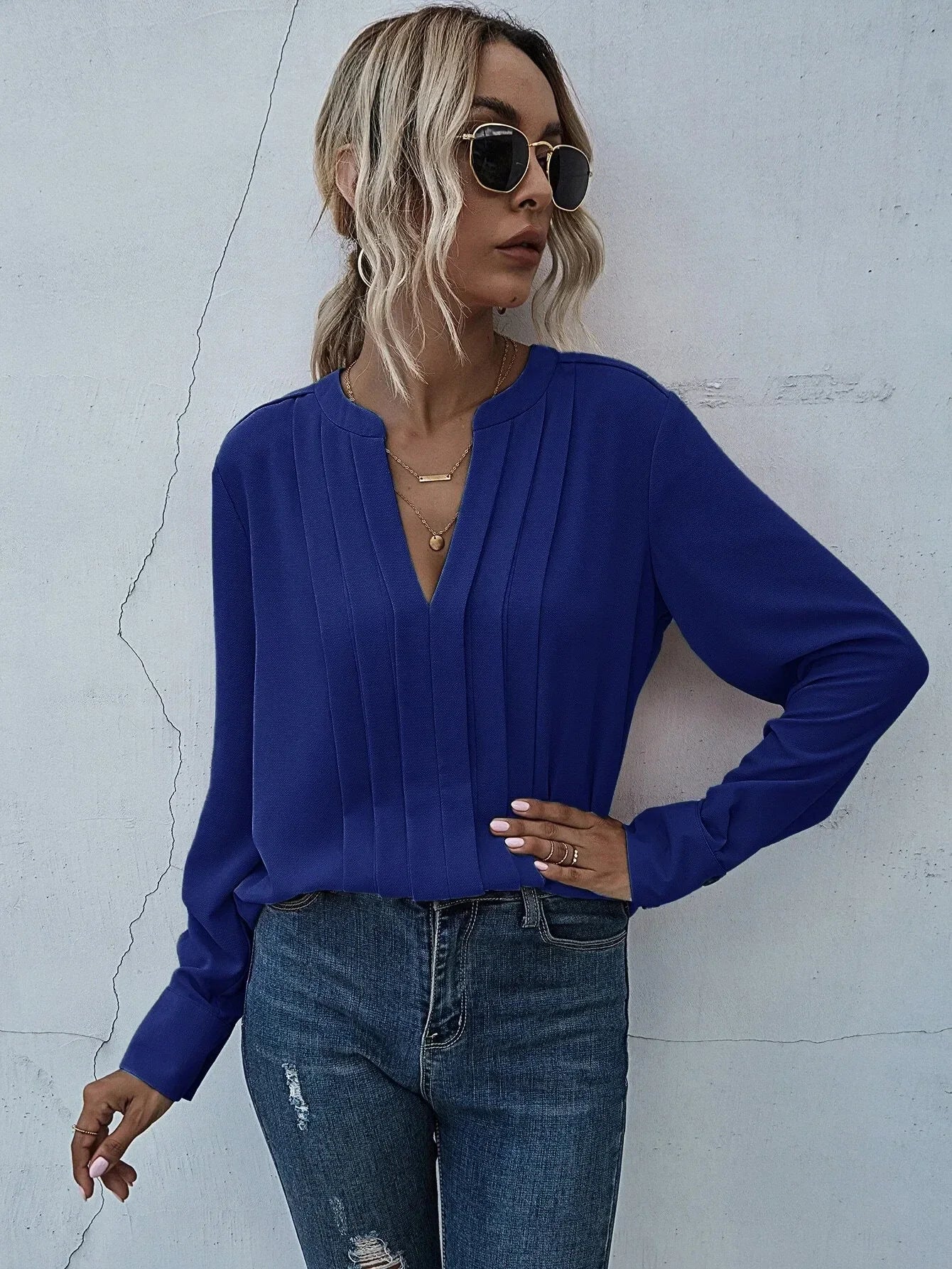 Lieve | Graciös Vit Blus – Veckade Detaljer För Tidlös Elegans 2