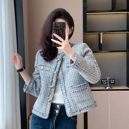 Parisa | Lyxig Vintagejacka – Eleganta Tofsar För En Tidlös Stil 6