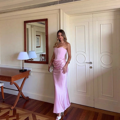 Naomie | Elegant Korsettcocktailklänning – För En Fantastisk Silhuett 1