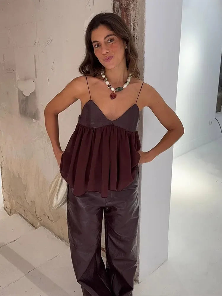 Githa | Elegant Bourgogne Ruffle Crop Topp För En Feminin Look 5