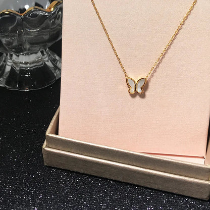 Ursa | Elegant Halsband – Akrylfjärilhänge För En Lekfull Stil 2