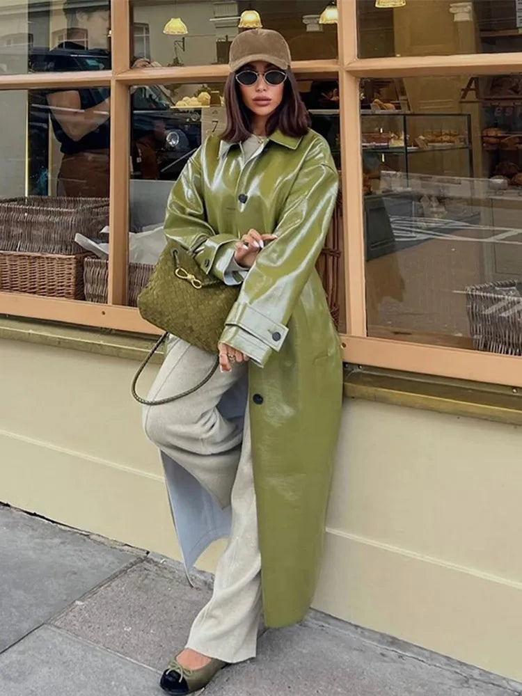 Eirene | Elegant Lång Kappa – Delad För Modern Och Sofistikerad Stil 4