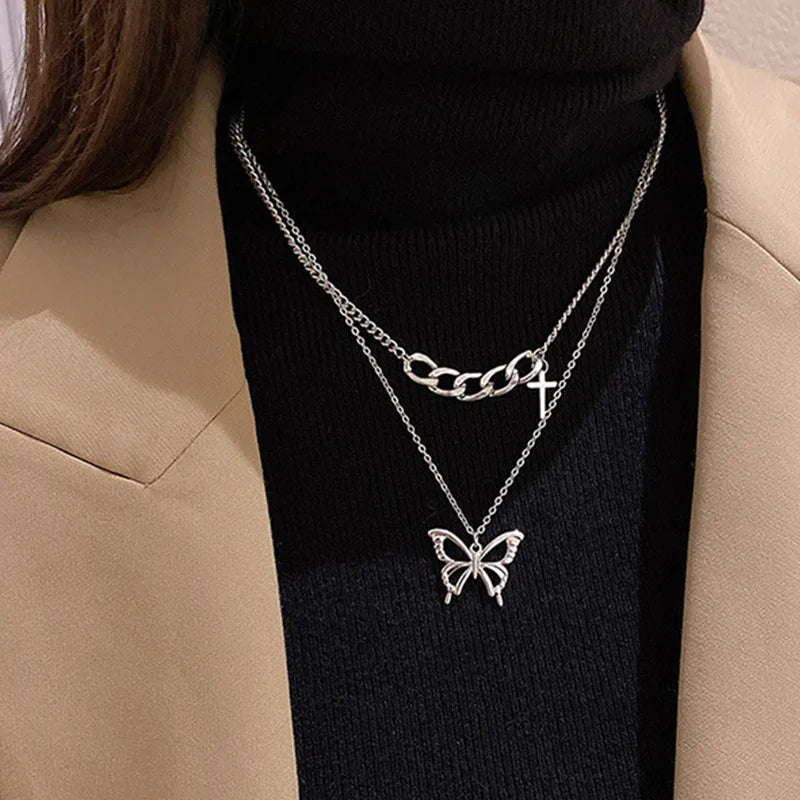 Ursa | Elegant Halsband – Akrylfjärilhänge För En Lekfull Stil 9
