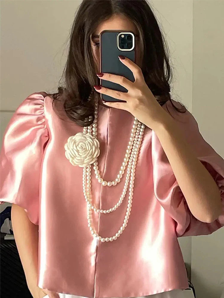 Ros | Chic Vit Blus – Ruffle Detaljer För Elegant Stil 5