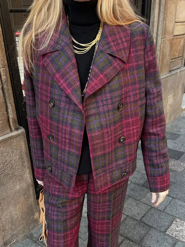 Ava | Elegant Rutiga Kostym Dam – För Stilfulla Och Bekväma Tillfällen 6