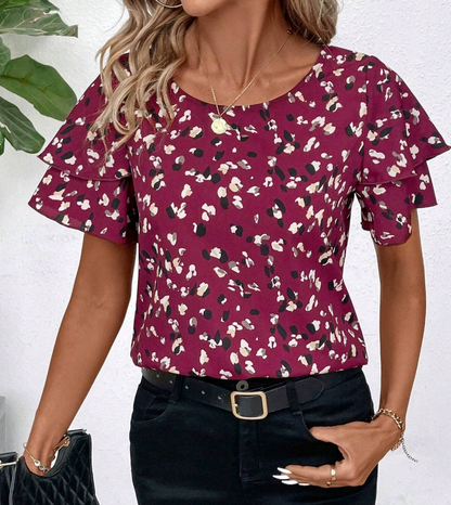 Kornelia | Elegant Flödesblus – Lekfulla Ruffles För Alla Tillfällen 7
