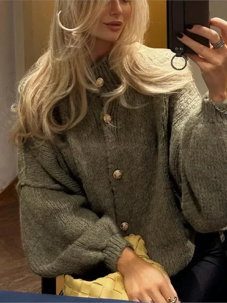 Mia | O-Neck Cardigan Sweater