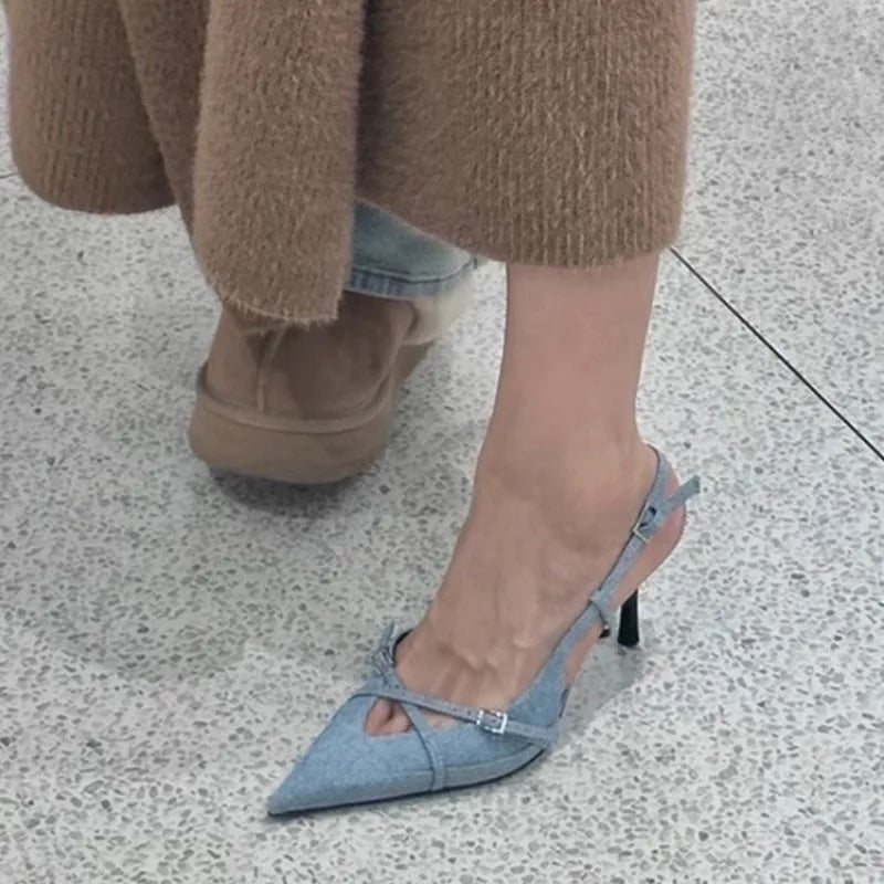 Maureen | Eleganta Blå Spetsiga Tå Slingbackskor – För Stil Och Komfort 2