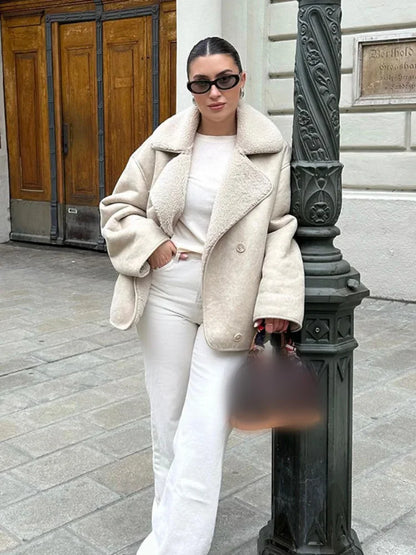 Odette | Elegant Läderrock – Fleece För Stil Och Värme 5