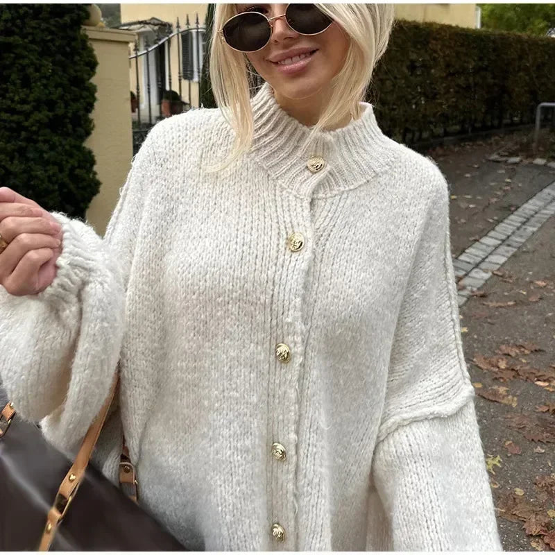 Mia | O-Neck Cardigan Sweater