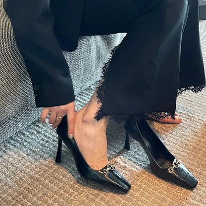 Eloise | Eleganta Metallspännskor Stiletthäl För Komfort Och Stil 5