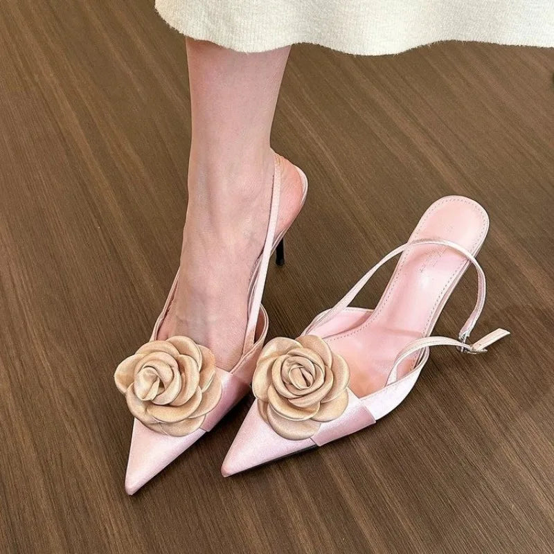Dimmig | Eleganta Höga Klackar – Blommönster För En Stilfull Look 4