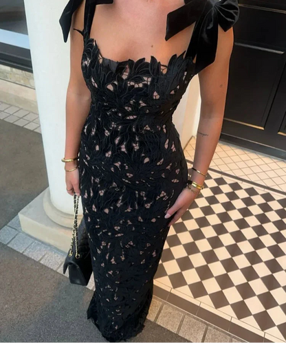 Ondine | Elegant Lång Slingklänning För Speciella Tillfällen – Ihålig Design 5