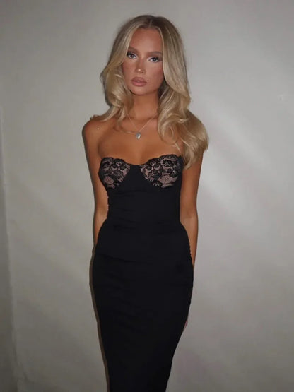 Tyra | Elegant Rygglös Klänning Dam – Spetsdetaljer För Fest Och Bröllop 3