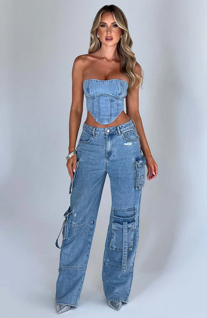 Zola | Trendiga Denimbyxor – Komfortabel Passform och Tidlös Design 4