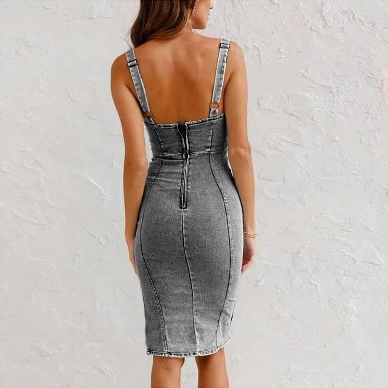 Mona | Feminin sommarklänning i denim